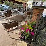 Kachelman Guest house