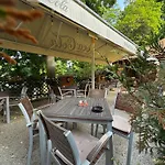 Kachelman Guest house