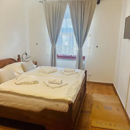 Kachelman Guest house 3*
